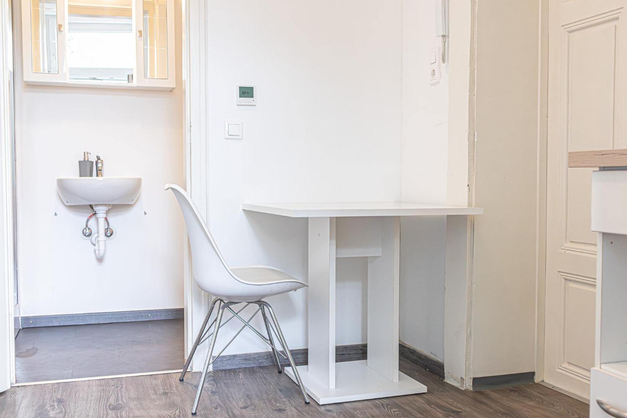 Apartment Brilliant 1br Comfortable Design/near Schoenbrunn Wien